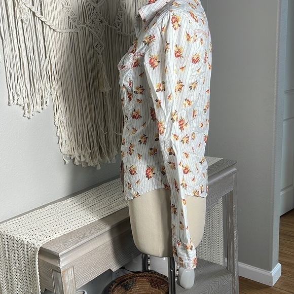 Fossil women’s floral button down blouse size XSMALL - Picture 7 of 9